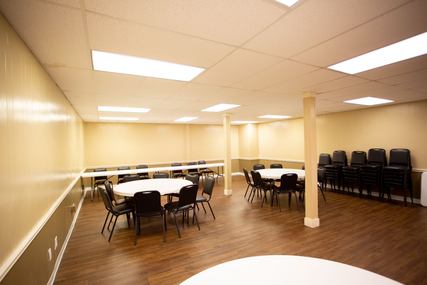 Spanish Colonades: 2505 Washington Ave, Waco, TX 76710